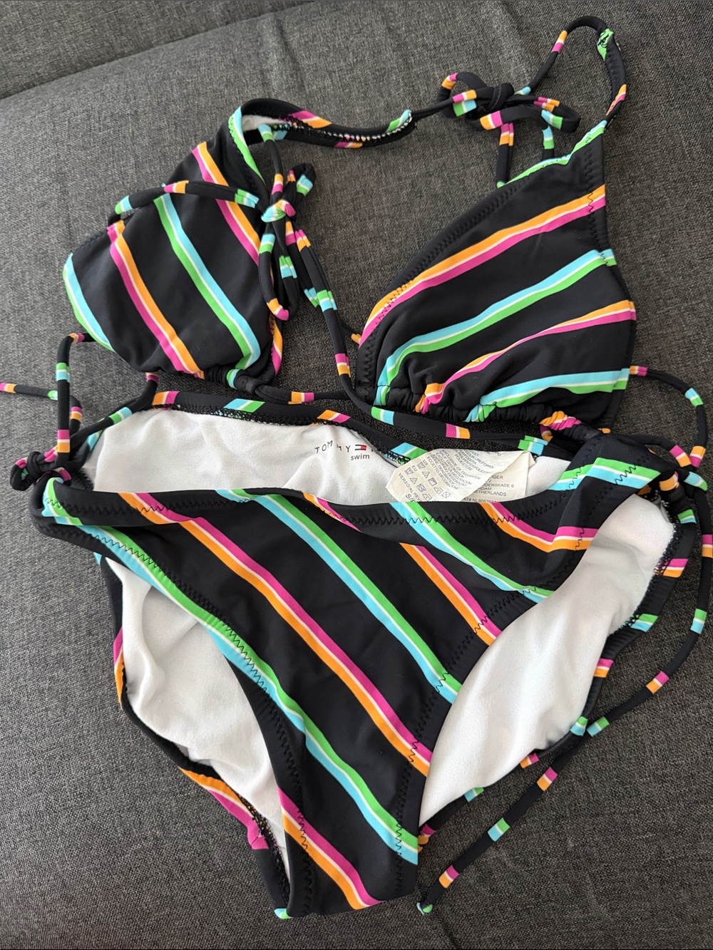Tommy Hilfiger 2-piece Sz Sm